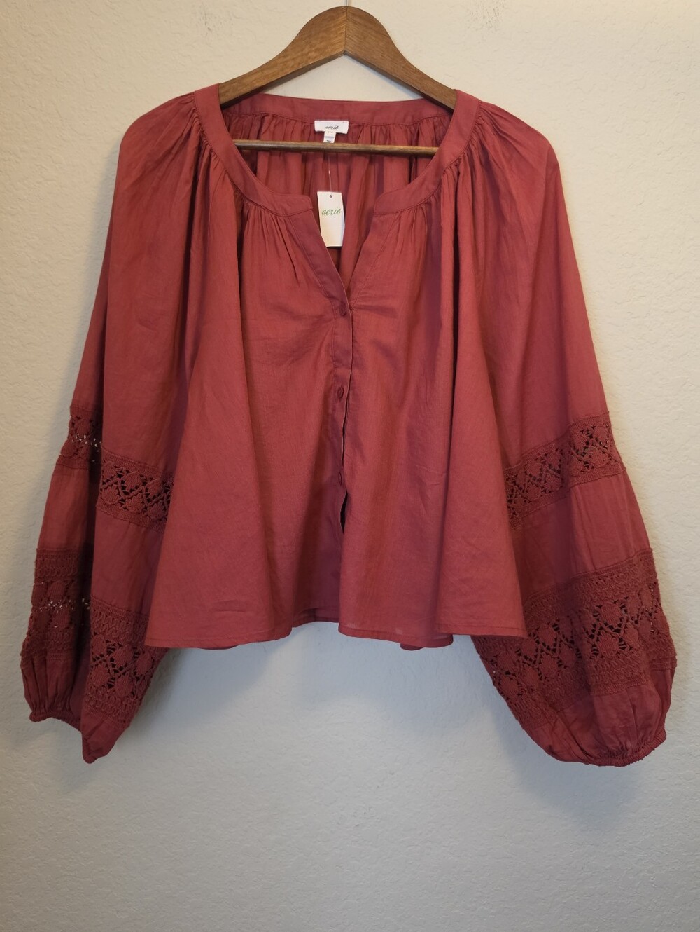 NWT Aerie Crochet Button Down Top Womens Large Rust Orange Lace Eyelet Sleeve